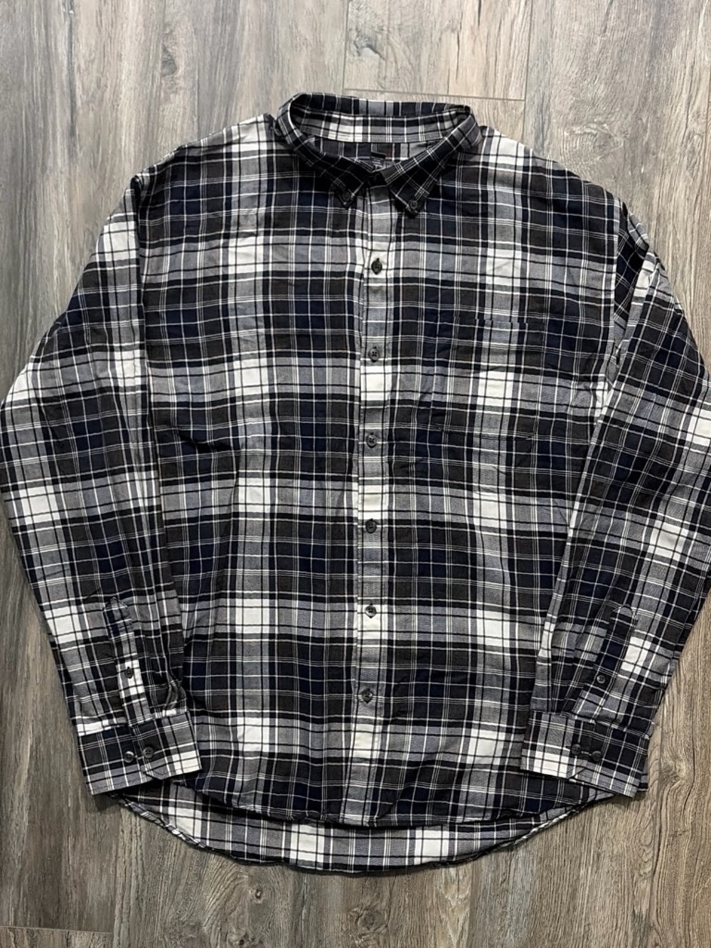 Van Heusen Flex Black White Plaid Flannel Button Down Shirt XL